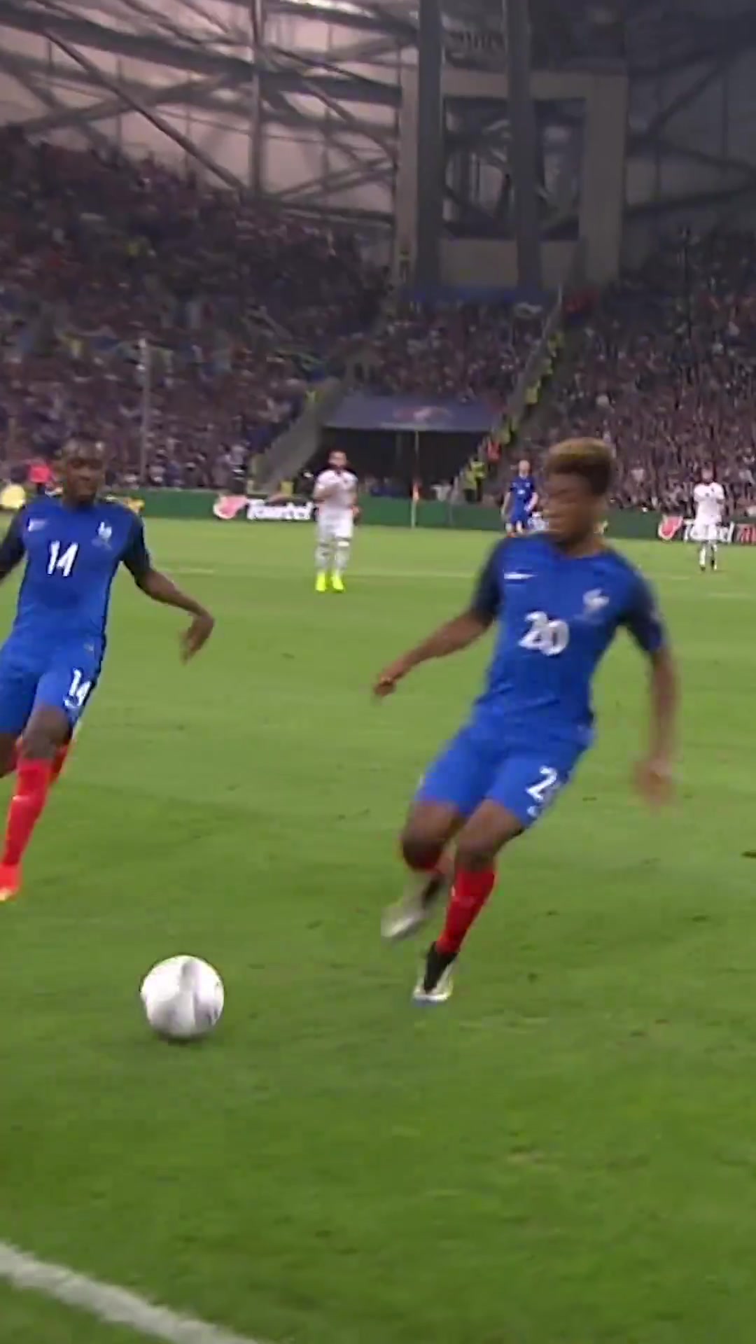 帅炸💥！科曼在法国队这过人什么水平？