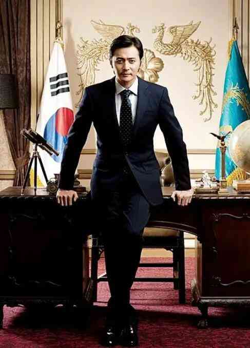 《总统早上好》最新免费高清电影无广告在线播放|喜剧·韩国·2009  第1张