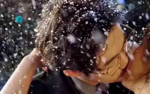 《带着记忆，再爱你一次》全集免费高清短剧无广告在线播放|短剧·中国大陆·2024  第1张