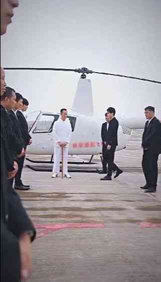 《惹不起的她》全集免费高清短剧无广告在线播放|短剧·中国大陆·2024  第1张