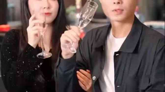 《晚风倾情旧人归》全集免费高清短剧无广告在线播放|短剧·中国大陆·2024  第1张